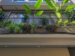 Chủ "ngộp" oxy, cắt sâu 2 tỷ, bán gấp nhà trần quang diệu, đống đa, dt 70m2, mt 5.5m giá đầu tư!