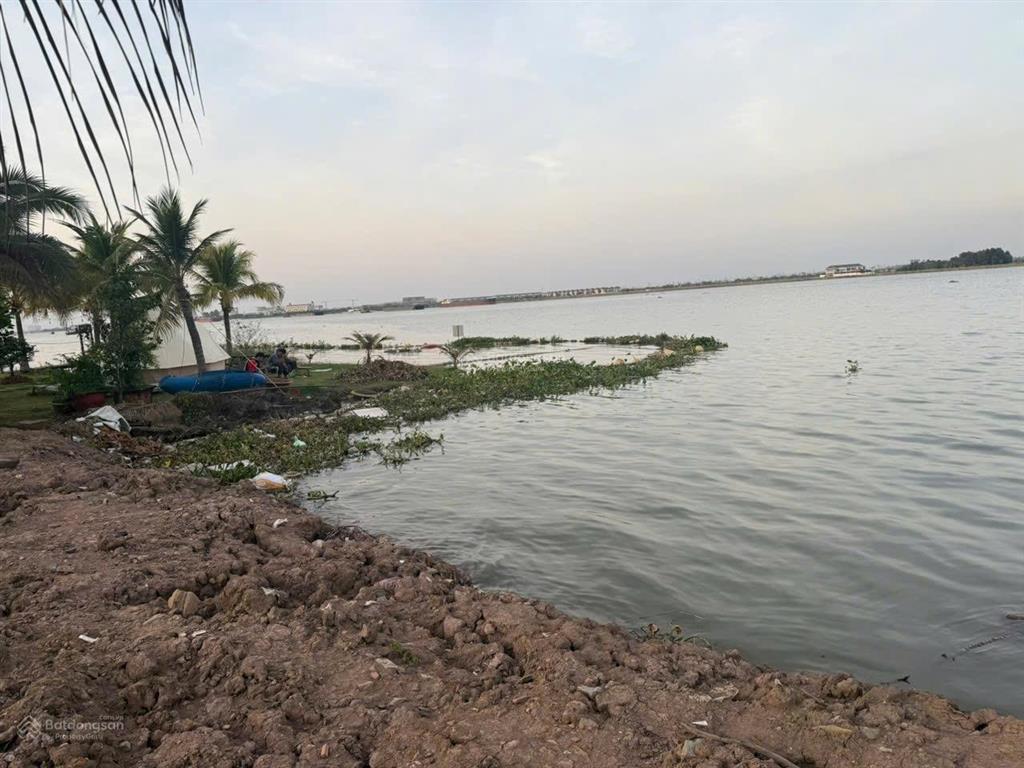 Bán đất 5ha mặt sông long phước  quận 9 (có bán lẻ)