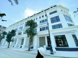 Cho thuê nhà liền kề louis hoàng mai 100m2 x 5 tầng, nhà mới đẹp thang máy