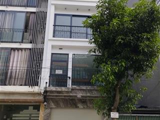 Cho thuê nhà 90m2 đường xuân phương,nam từ liêm 5 tầng,thông sàn,nhà mới khu dân trí cao 25tr/tháng