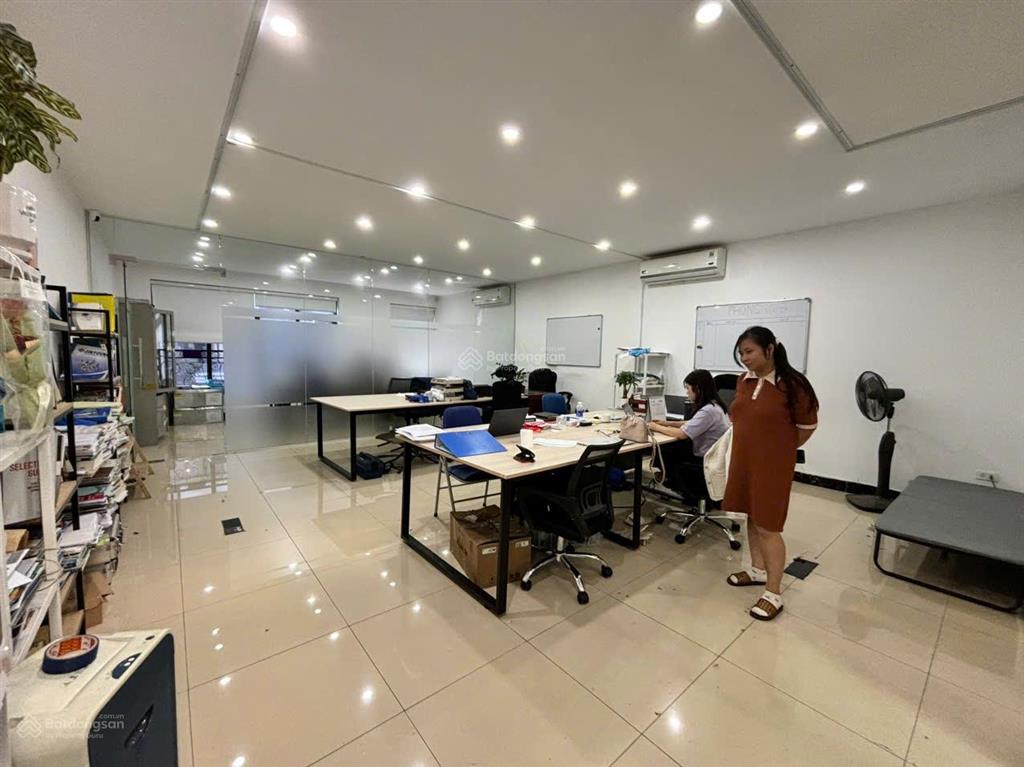 Cho thuê liền kề vinhomes gardenia hàm nghi 95m2 x 5 tầng, mt 6m thông sàn thang máy