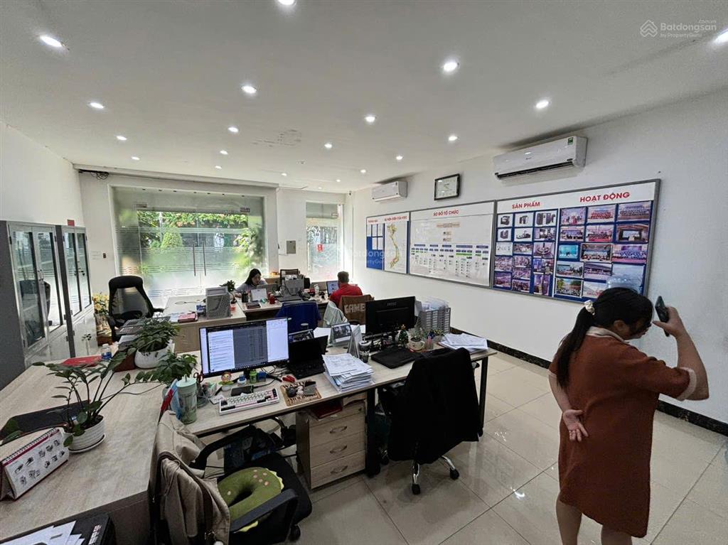 Cho thuê liền kề vinhomes gardenia hàm nghi 95m2 x 5 tầng, mt 6m thông sàn thang máy