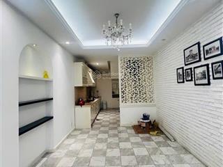 Chuyên bán nhà đẹp trung tâm cống quỳnh quận 1, dt 3,6x11, 5 tầng, 3pn, hẻm thông 5m, giá 9,5 tỉ