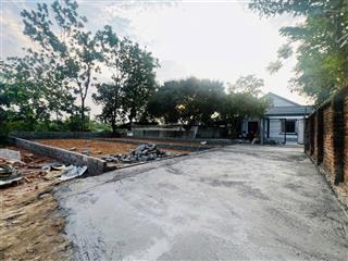 Cần bán 100m2 full thổ cư giá 21 tr/m2 chợ đông hạ  đông yên  quốc oai  hn.  zalo 0988 825 ***