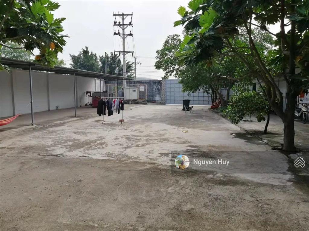 Cho thuê kho xưởng diện tích kho 1.800m2 đường nguyễn hữu trí, xã tân bửu, bến lức, long an