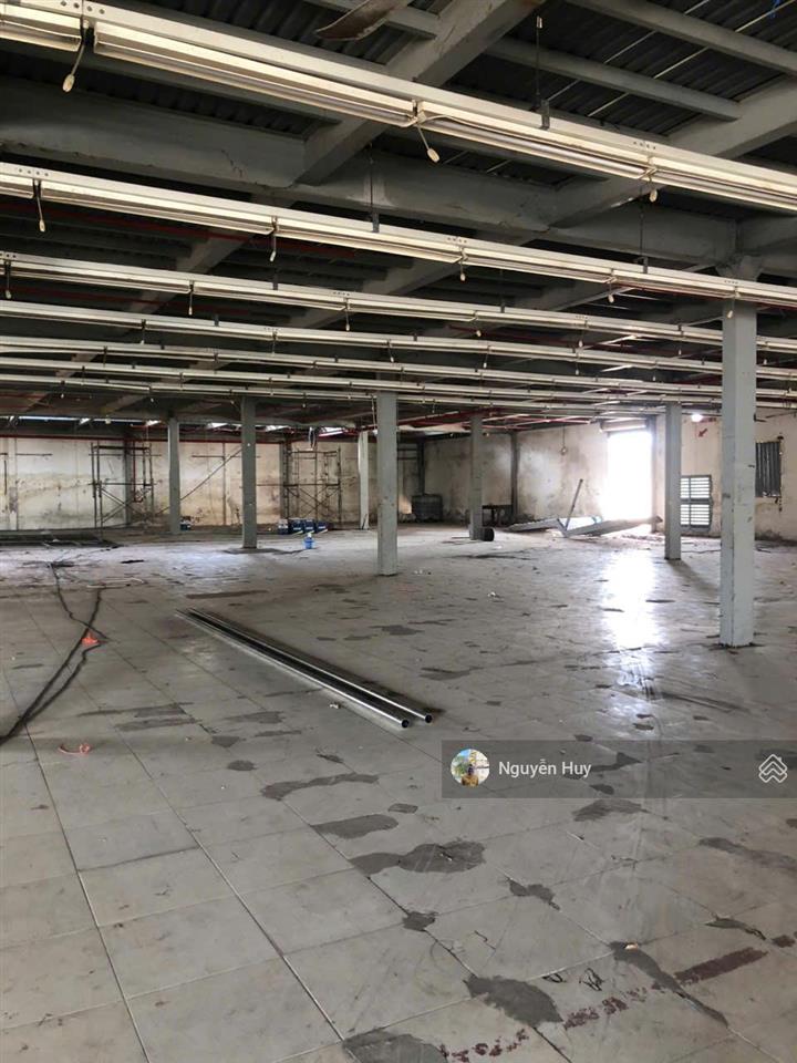 Cho thuê kho, nhà xưởng tại xã mỹ lộc, cần giuộc, long an, tổng kho dt 4000m2 giá 200tr/tháng