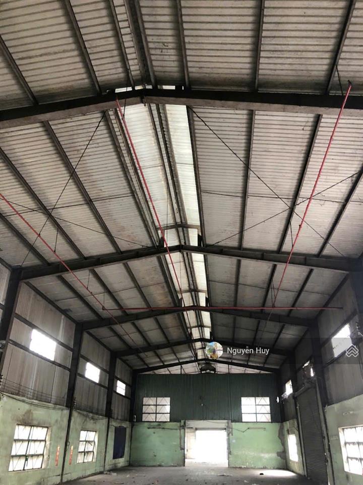 Cho thuê kho, nhà xưởng trần đại nghĩa khuôn viên 2268m xưởng xây dựng được 1100m , văn phòng 120m