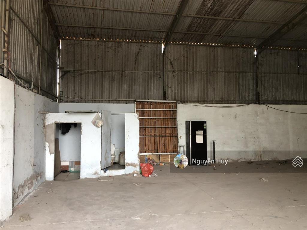 Cho thuê kho, nhà xưởng 600m2 tại thế lữ, tân nhựt, bình chánh, giá 32 triệu thương lượng