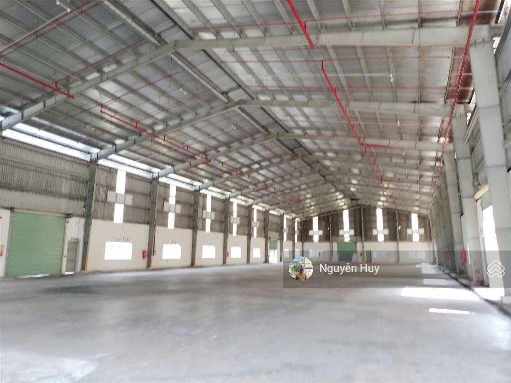 Cho thuê xưởng khuôn viên 4000m2 xưởng 2080m2 văn phòng 200m2 tại kcn hải sơn, 220 triệu/tháng