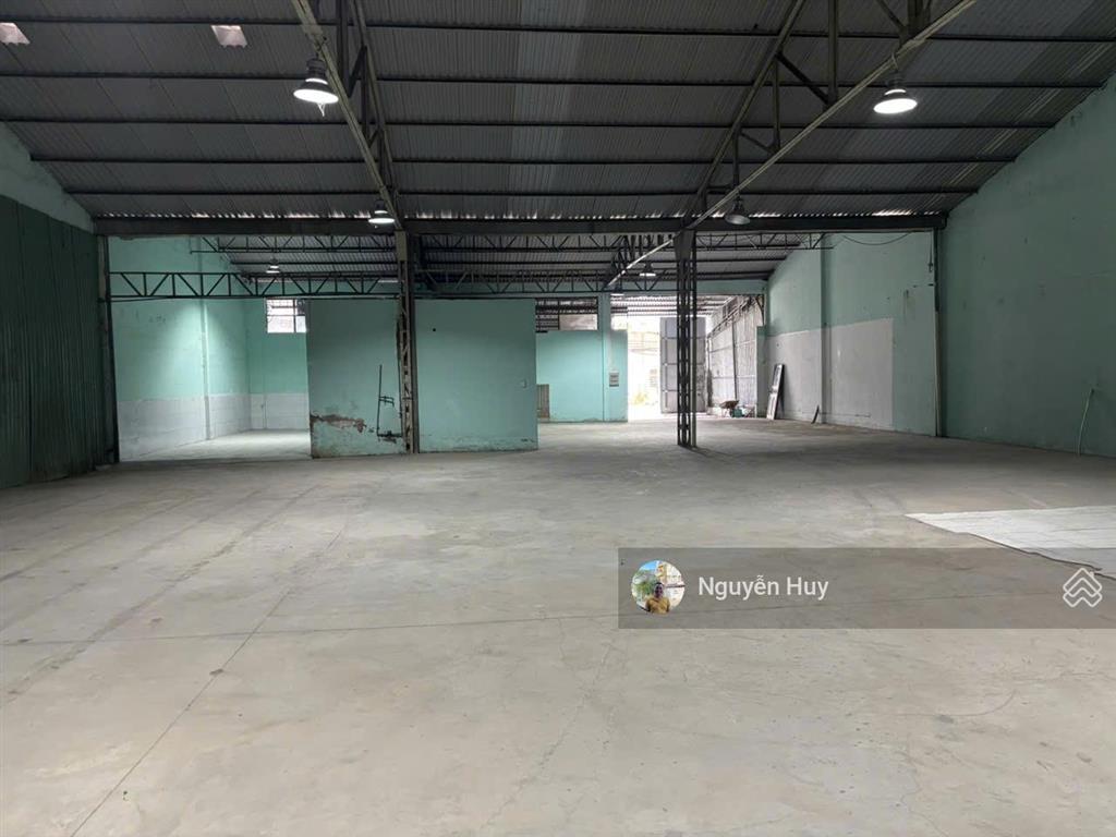 Cho thuê kho, nhà xưởng tại hồ ngọc lãm, bình tân 600m2, điện 3 pha, bình 1.000 kva  0909 913 ***