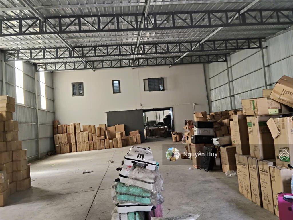 Cho thuê kho, nhà xưởng tại đường 825, đức hòa, long an, khuôn viên 1.800m² nhà xưởng 1.200m²