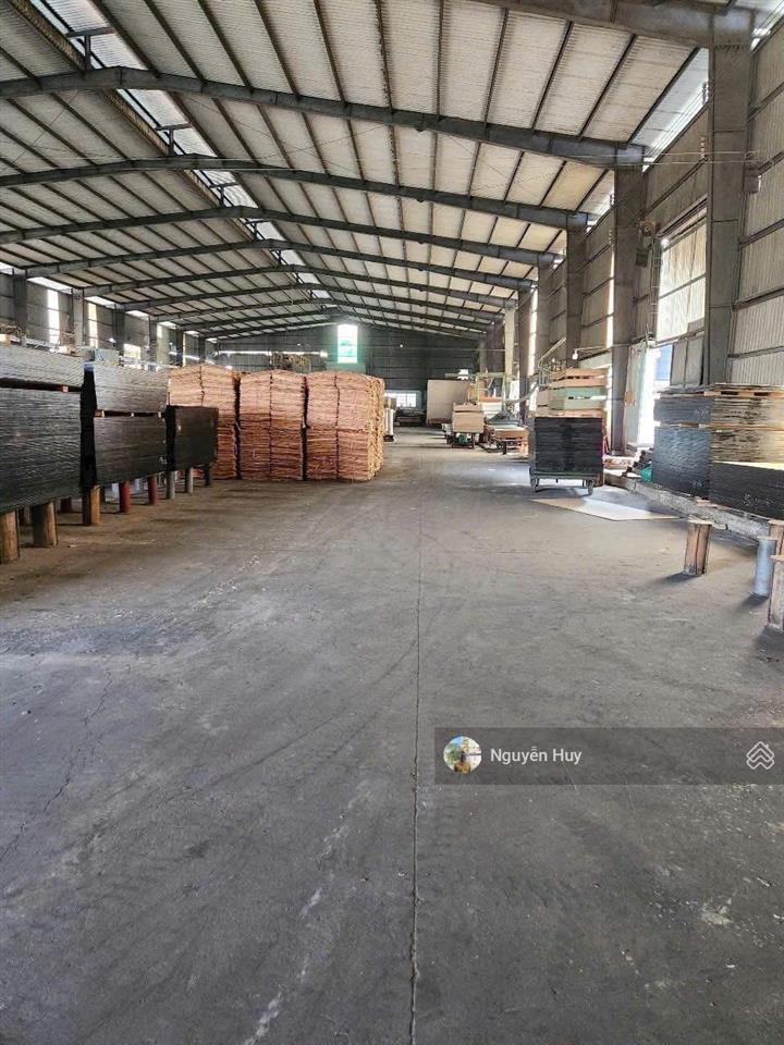 Cho thuê kho, nhà xưởng tại đường 825, đức hòa, long an, khuôn viên 1.800m² nhà xưởng 1.200m²