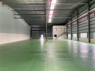 Xưởng mới toanh dt 1000m2 giá chỉ 5,2usd/m2 khoảng hơn 137tr/tháng ngay kcn lê minh xuân