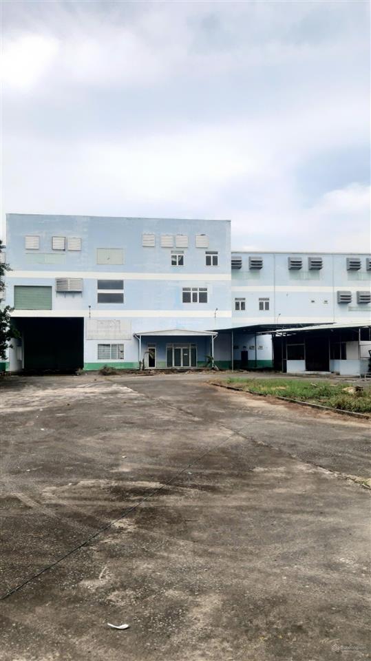 Cho thuê xưởng 10.500m² + vp 1.000m² mỹ yên bến lức, pccc tự động, giá 910tr/th