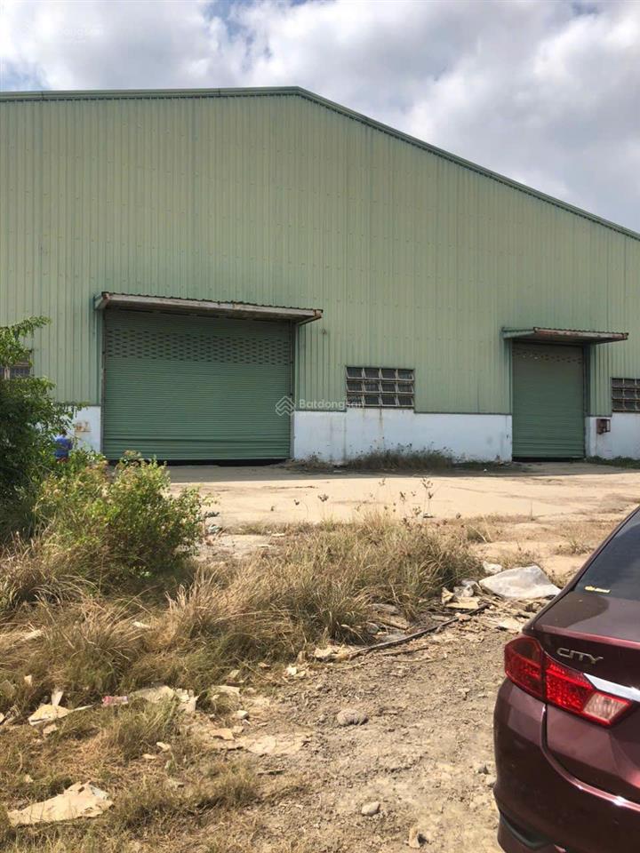 Cho thuê kho, nhà xưởng 1800m2 ở hồ ngọc lãm, q8, 80 nghìn/m2/th,  0909 913 ***