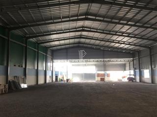 Cho thuê nhà xưởng mặt tiền quốc lộ 1 đường xe công không cấm giờ