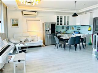 Cần cho thuê hoặc bán 3 phòng ngủ chung cư saigon south full nội thất