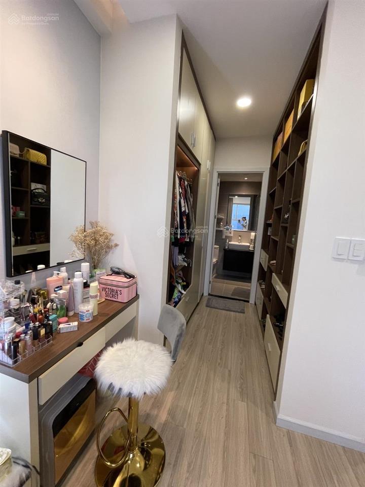 Cho thuê 2 phòng nội thất cao cấp sunrise riverside