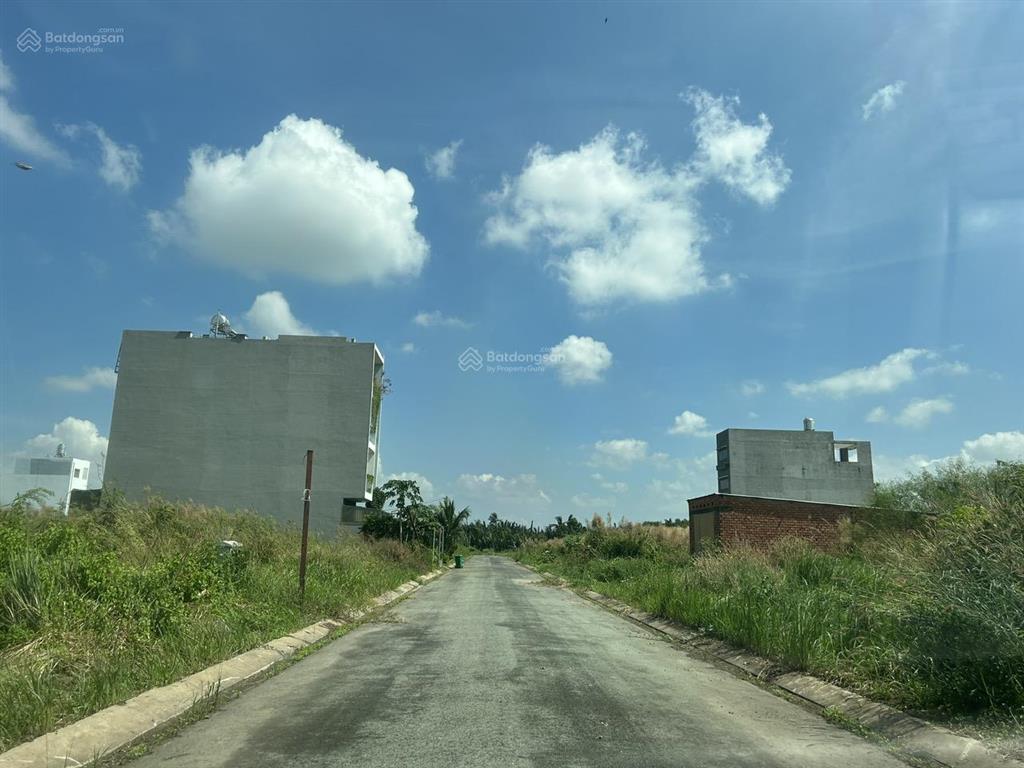 Cần bán nhanh nền đất kdc sở văn hoá thông tin gần đường liên phường.  0905,004,399