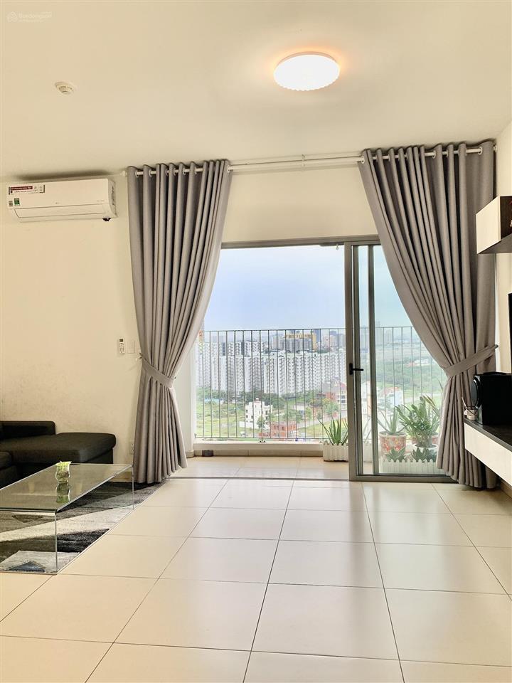 Chính chủ bán căn 2pn, full nt view đẹp tầng đẹp, giá 4.1 tỷ đã có sổ hồng