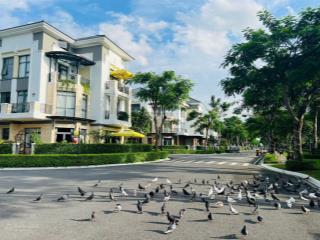 Nhà phố verosa park full nội thất. dt 6x20m, sổ hồng sẵn, xây 1 trệt 2 lầu nội thất cao cấp, 18tỷ
