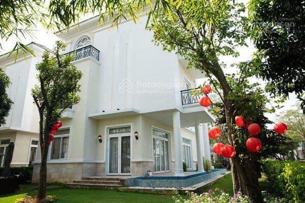 Biệt thự đơn lập sông the venica q9. dt 430m2. hoàn thiện cơ bản. sổ hồng sẵn. giá 63 tỷ