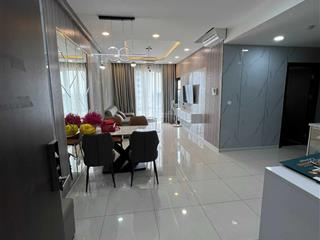Bán gấp 79m2, 3pn, 2wc view hồ bơi, công viên,... full nội thất 550 triệu giá 4,1 tỷ full 102%