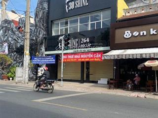 Hàng hiếm  bán nhà mặt tiền độc lập (6mx20m) 1 lầu q. tân phú