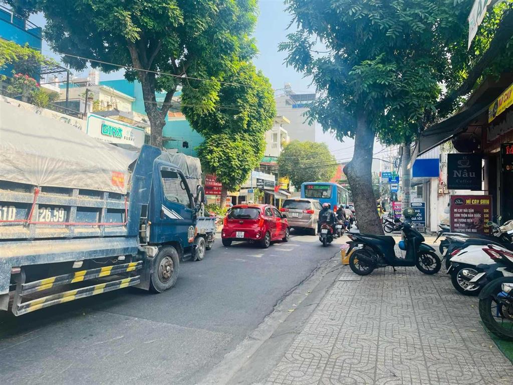 Bán mặt tiền kinh doanh tân quý gần aeon tân phú, 9mx33m, giá 50 tỷ,q tân phú cho thuê 45tr/tháng