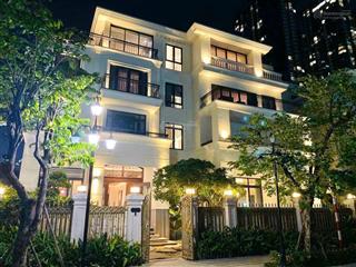 Bán biệt thự mt nguyễn thái học, dt 10x17m (tổng 173.9m), kết cấu 2 lầu đúc kiên cố, giá 35 tỷ tl