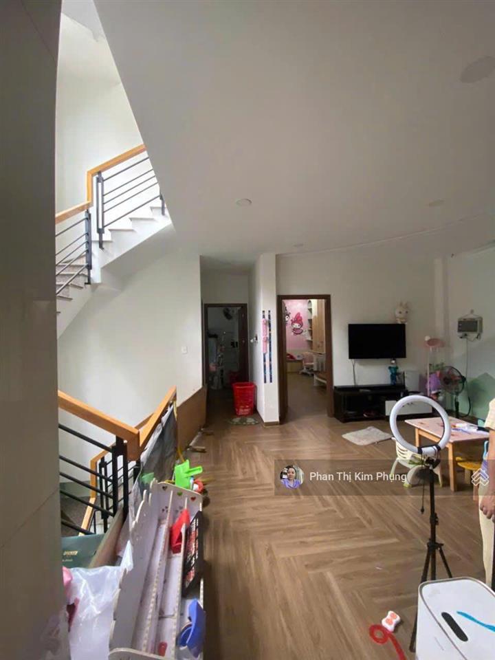 Bán biệt thự đường tân quý  nhà 3 lầu thang máy  7x15.5m  giá 18.9 tỷ  nhà đẹp sang trọng