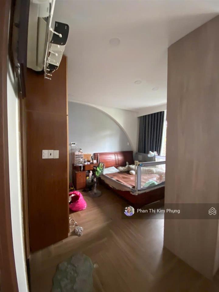 Bán biệt thự đường tân quý  nhà 3 lầu thang máy  7x15.5m  giá 18.9 tỷ  nhà đẹp sang trọng