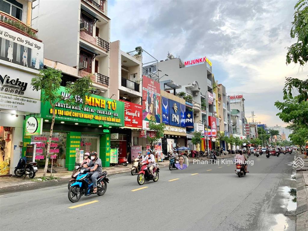 Giá tốt nhất con đường  bán mt đường tân sơn nhì, 4m x 20 m, giá 17.5 tỷ, q. tân phú