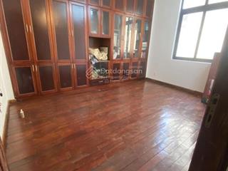 Nhà cát linh cần bán 39m 4.5 tầng 9ti7