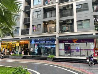 Chính chủ cần bán shop chân đế mặt sảnh vinhomes ocean park diện tích 77 m2 giá 9,2 tỷ 0912 132 ***