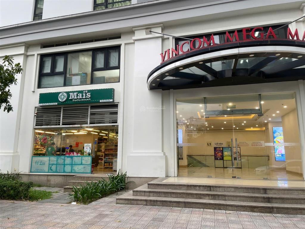Chính chủ cần bán gấp shophouse lô góc tòa t2 vinhomes times city. dt 124m2,  0986 122 ***