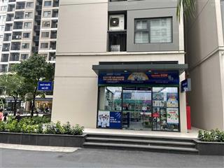 Chính chủ cần tiền bán shop chân đế vinhomes ocean park diện tích 68,5 m2 giá 8,2 tỷ 0912 132 ***