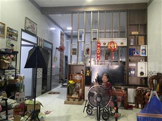 Bán căn mặt tiền 1 trệt 2 lầu sân thượng ngay chợ bà tô, thị trấn phước bửu, xuyên mộc, giá 8.5 tỷ