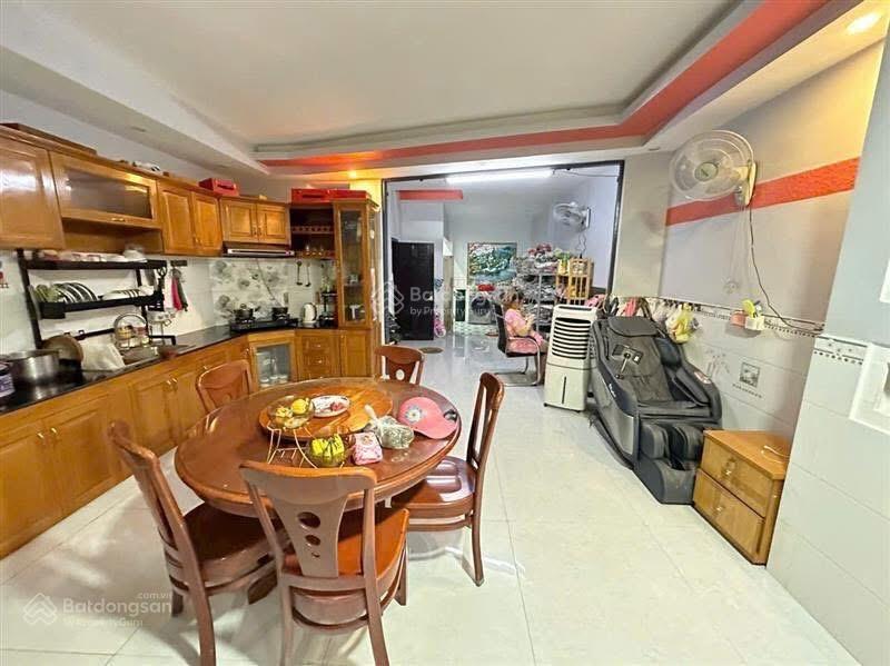 2mt hẻm xe tải tránh bình thành nhà 4tầng đẹp, dt 163m (5x33), gần nguyễn thị tú, chỉ 6,5 tỷ