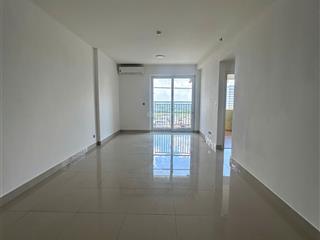 The park residence bán căn 3 phòng ngủ view hồ bơi.  0706 334 *** mr tú