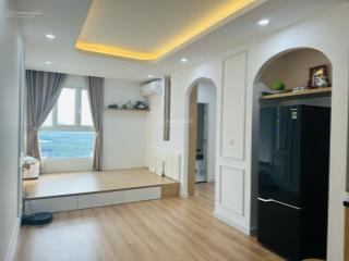 The park residence bán căn 2 phòng ngủ 2wc view hồ bơi.  0706 334 *** mr. tú