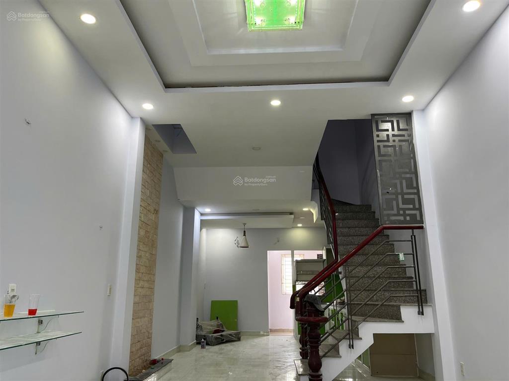 Cho thuê nhà riêng 306/42/1 võ văn hát, 9 triệu, 150m2, thủ đức, hcm đẹp, nhiều tiện ích hot!