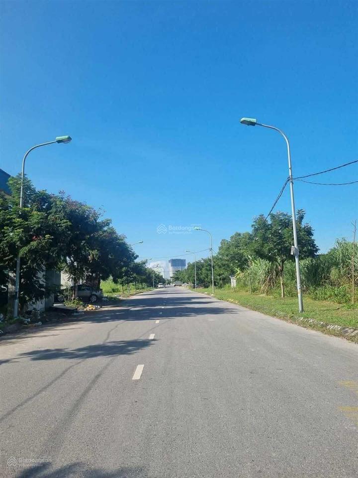 Cần bán ô đất 90m2 trục đường to 21m hà khánh quay biển giá đầu tư