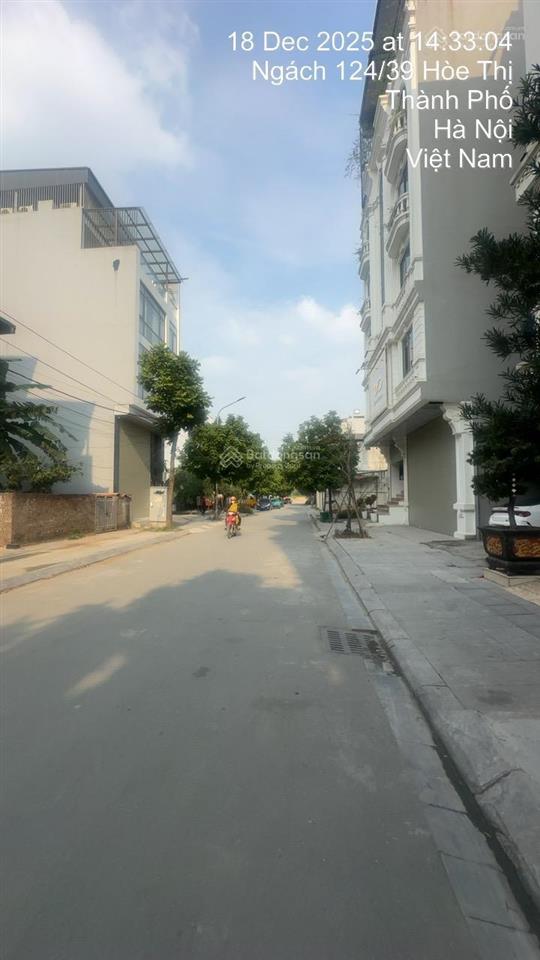 Chuyển nhượng lô đất đấu giá phương canh trịnh văn bô, đường 24m, đối diện dự án vingroup