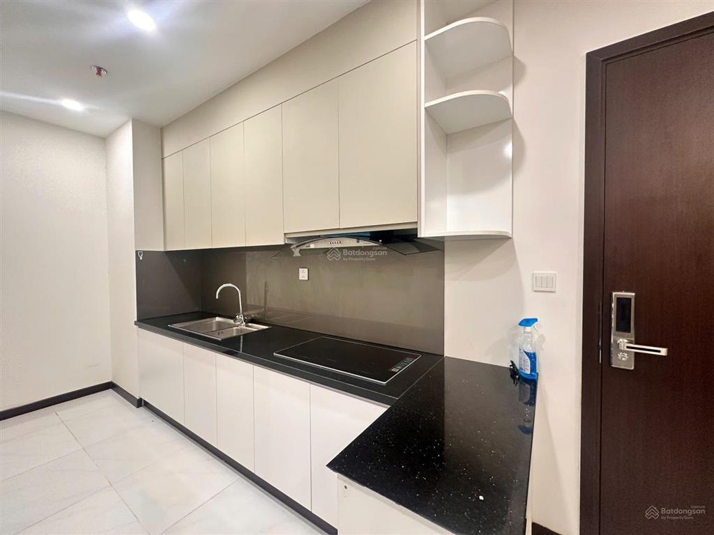 Cần tiền bán gấp cskyview, 1pn1wc giá 1,90 tỷ  full nội thất  sẵn hợp đồng thuê 8.5m