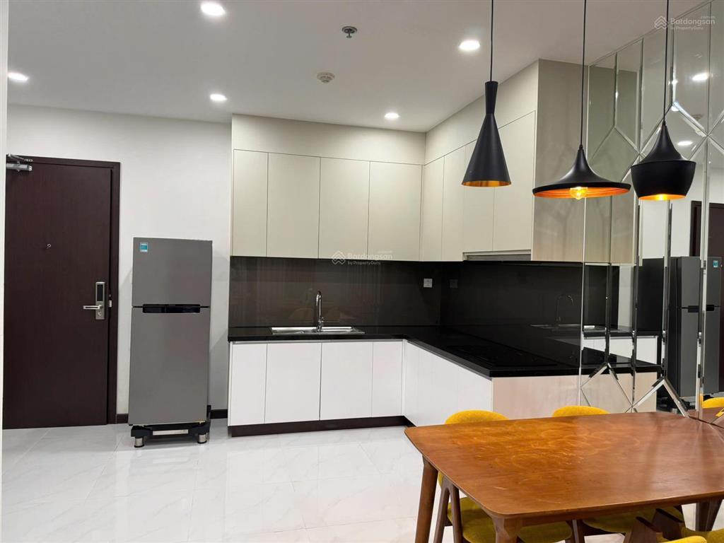 Bán c  skyview, d8, chánh nghĩa, thủ dầu một, 2.35 tỷ, 2pn2wc