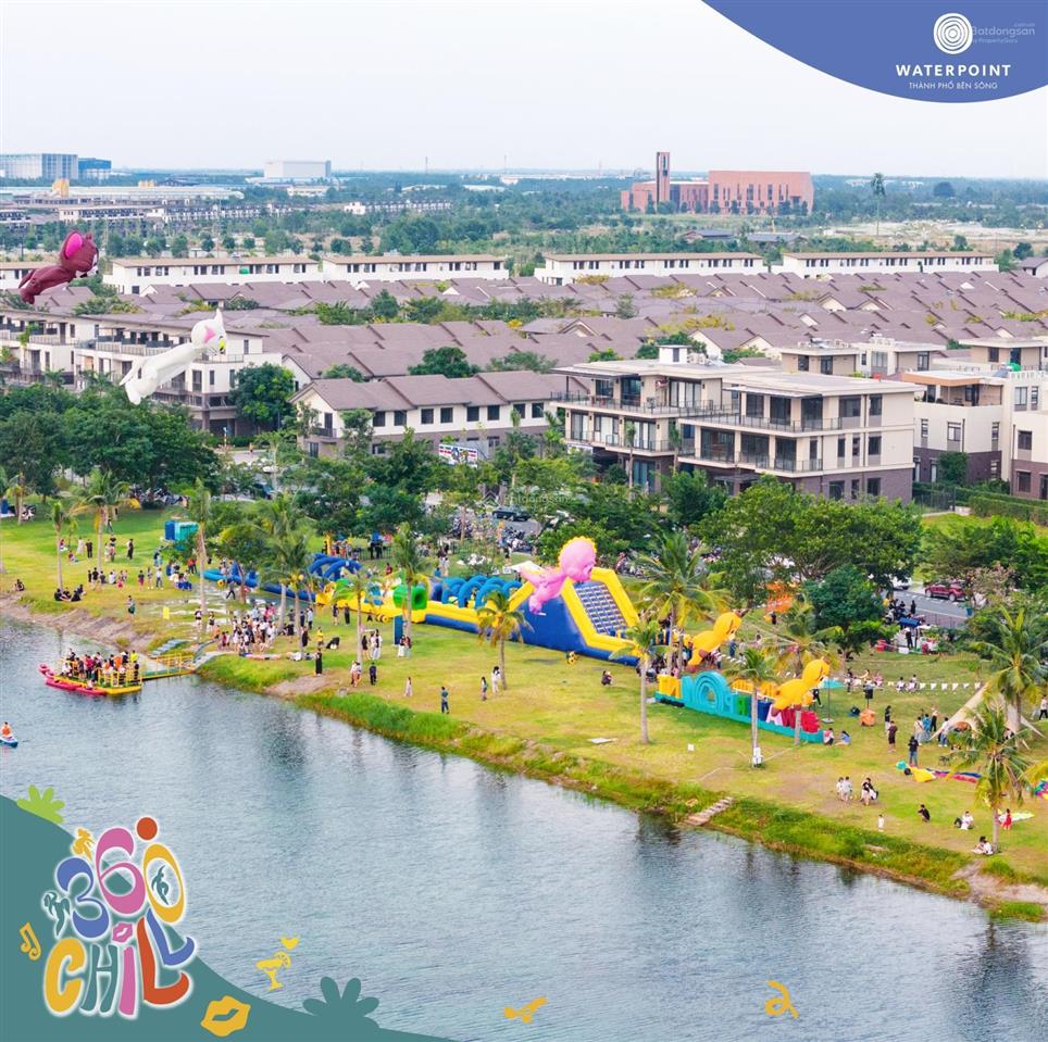 Biệt thự 300m2 3 lầu. kđt waterpoint cách q7 chỉ 35 phút. vay miễn trả gốc lãi 30 tháng. vốn 3.5 tỷ