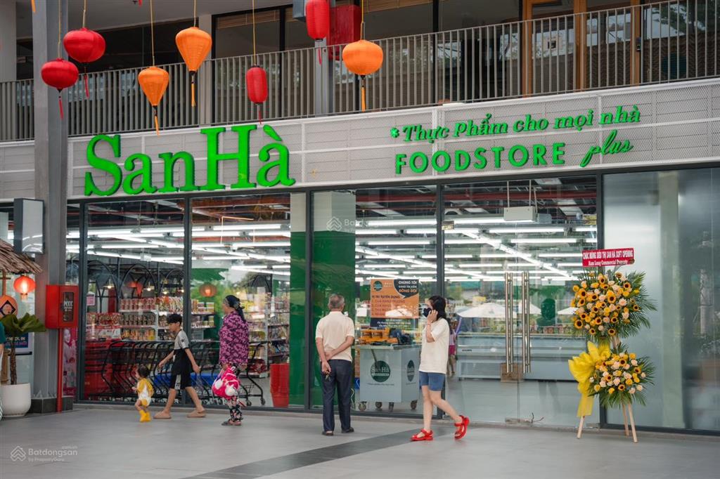 Biệt thự 4 mặt sân vườn waterpoint, cách q7 30'. 480m2 19.1 tỷ view công viên và kênh đào. gốc cđt