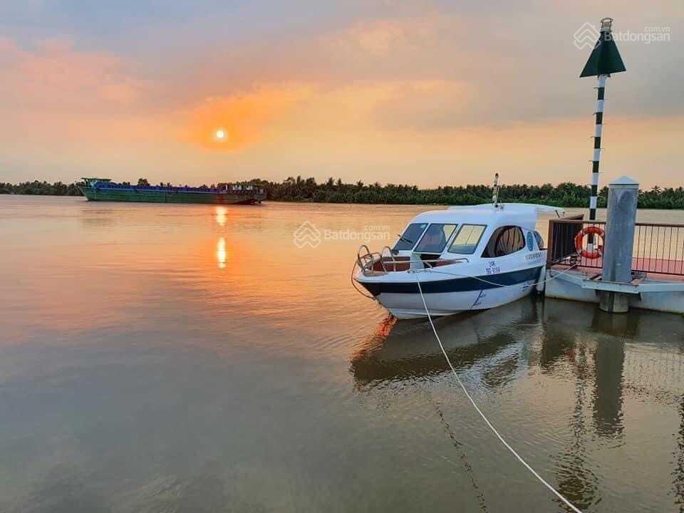 Biệt thự 4 mặt sân vườn waterpoint, cách q7 30'. 480m2 19.1 tỷ view công viên và kênh đào. gốc cđt