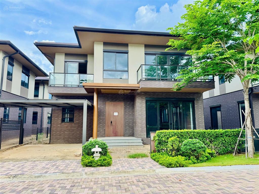 Duy nhất căn biệt thự diện tích nhỏ 225m2 /4pn view công viên, mua gốc chủ đầu tư. 3.5 tỷ nhận nhà
